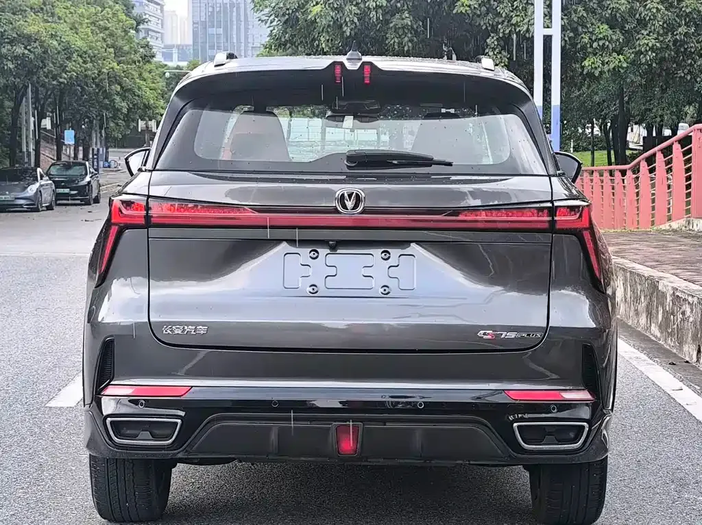 Changan CS75PLUS — фото 9