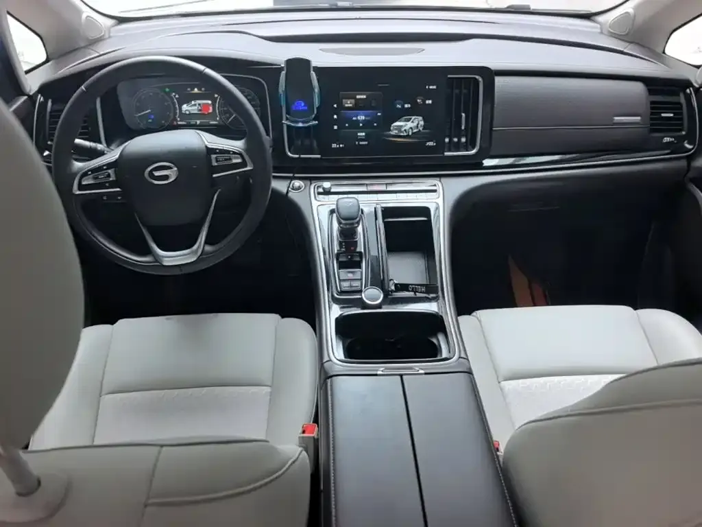 GAC Motor Trumpchi M8 — фото 2