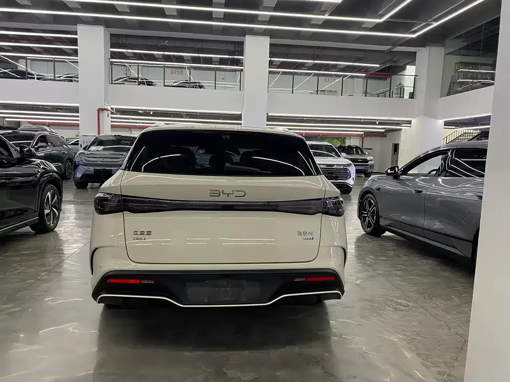 BYD Seal 06 DM-i Touring Edition — фото 7