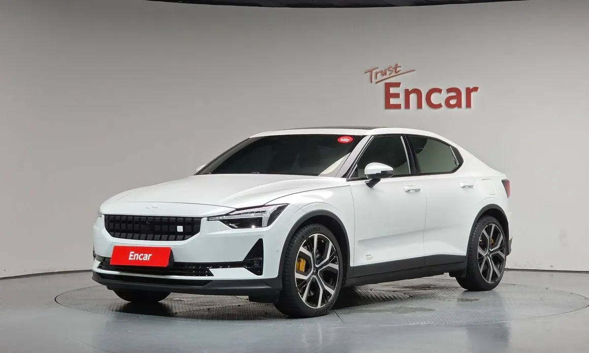 Polestar Polestar 2 — фото 1