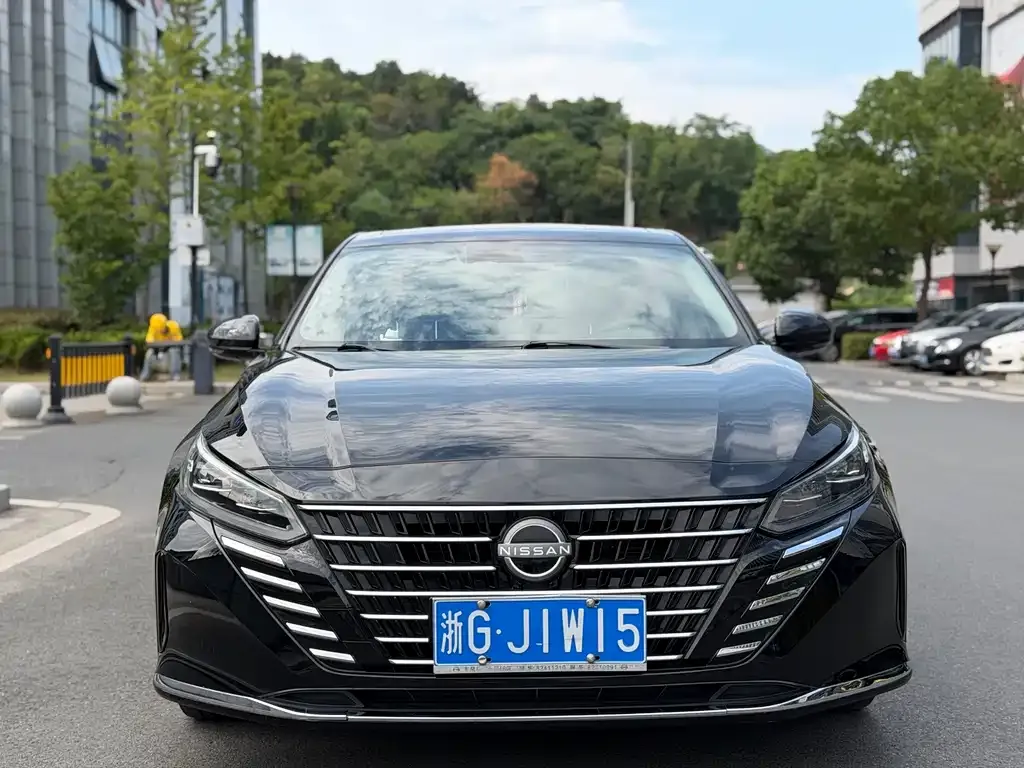 Nissan Teana — фото 3