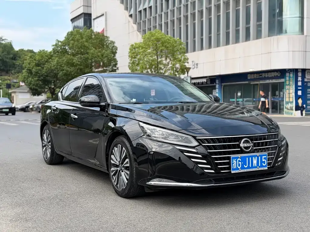 Nissan Teana — фото 5