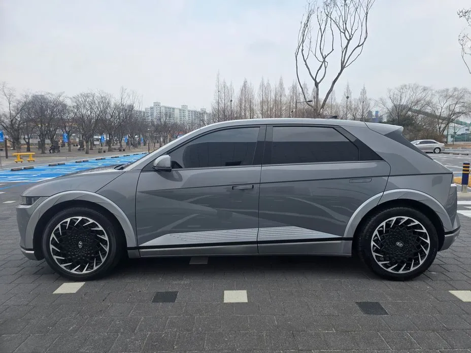 Hyundai Ioniq5 — фото 9