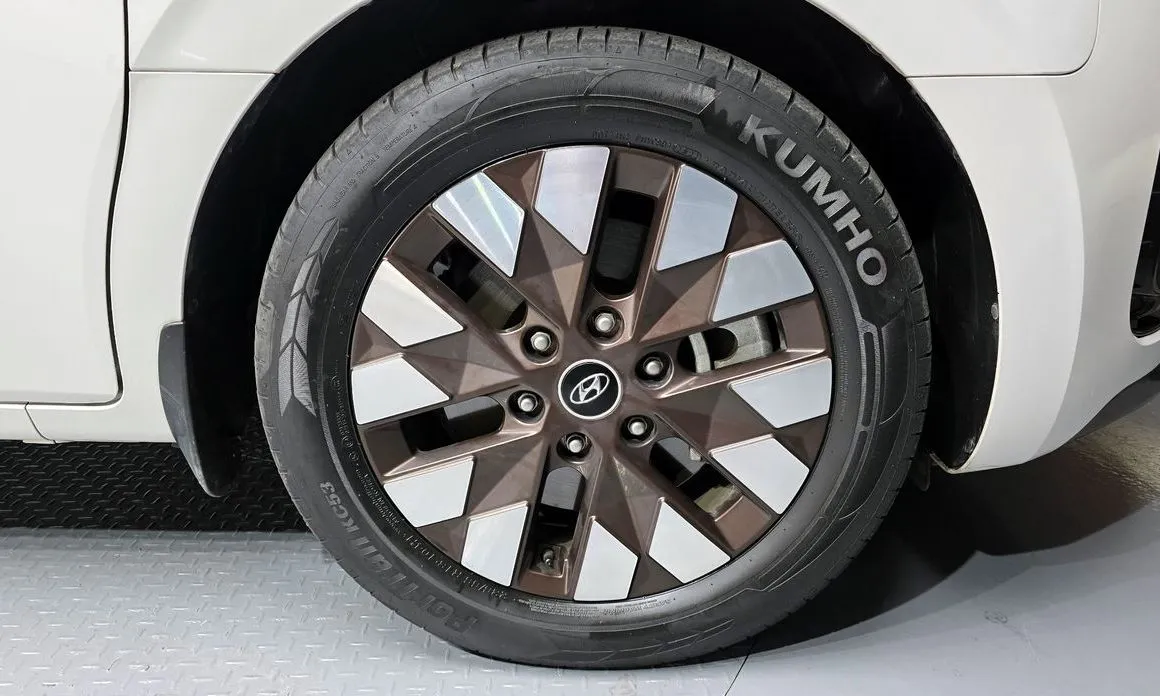 Hyundai Staria — фото 7