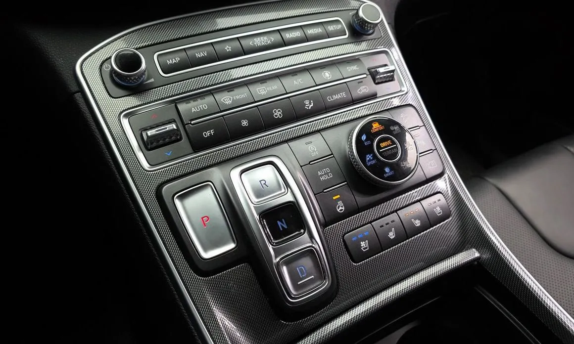 Hyundai Santafe — фото 9