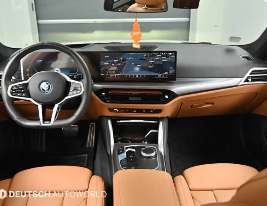 BMW i4 — фото 6