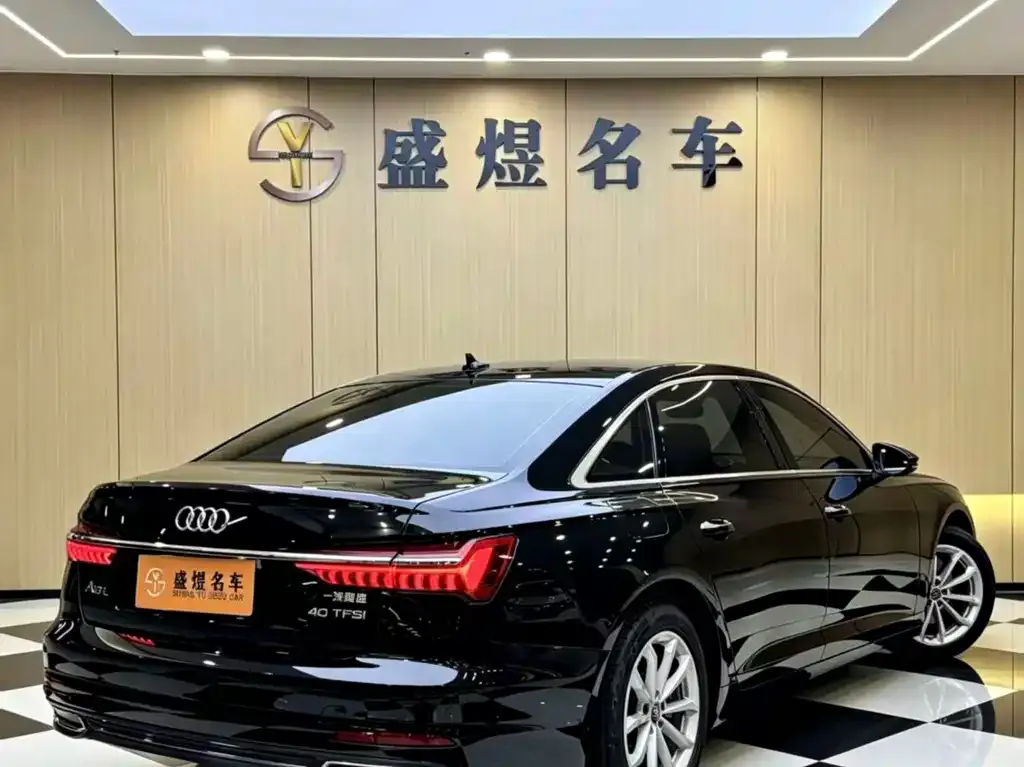 Audi A6L — фото 6