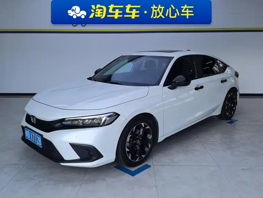 Honda Civic — фото 1
