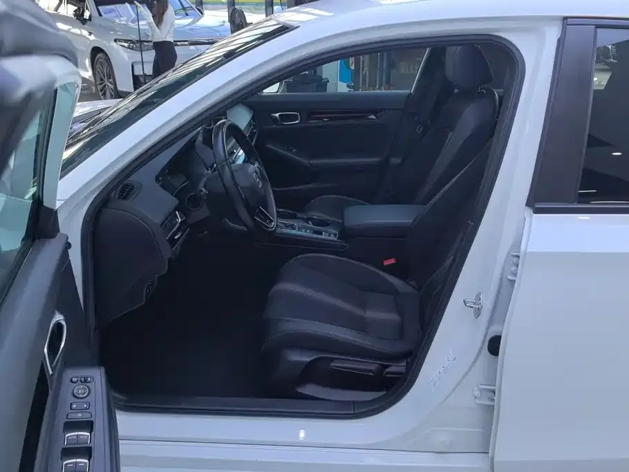Honda Civic — фото 4