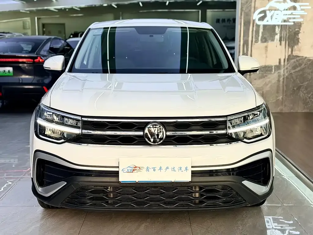 Volkswagen Tharu — фото 8