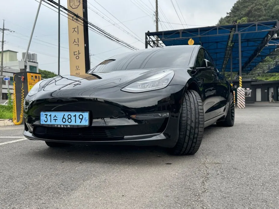 Tesla Model 3 — фото 9