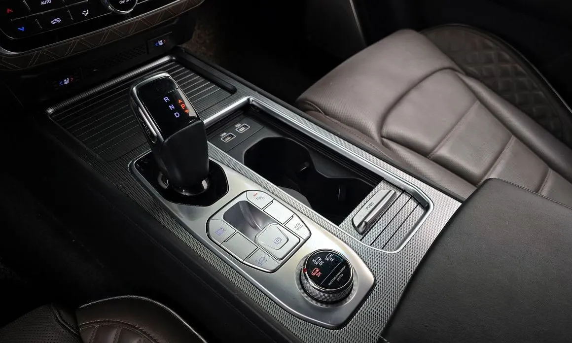 KG Mobility (Ssangyong) Rexton — фото 7