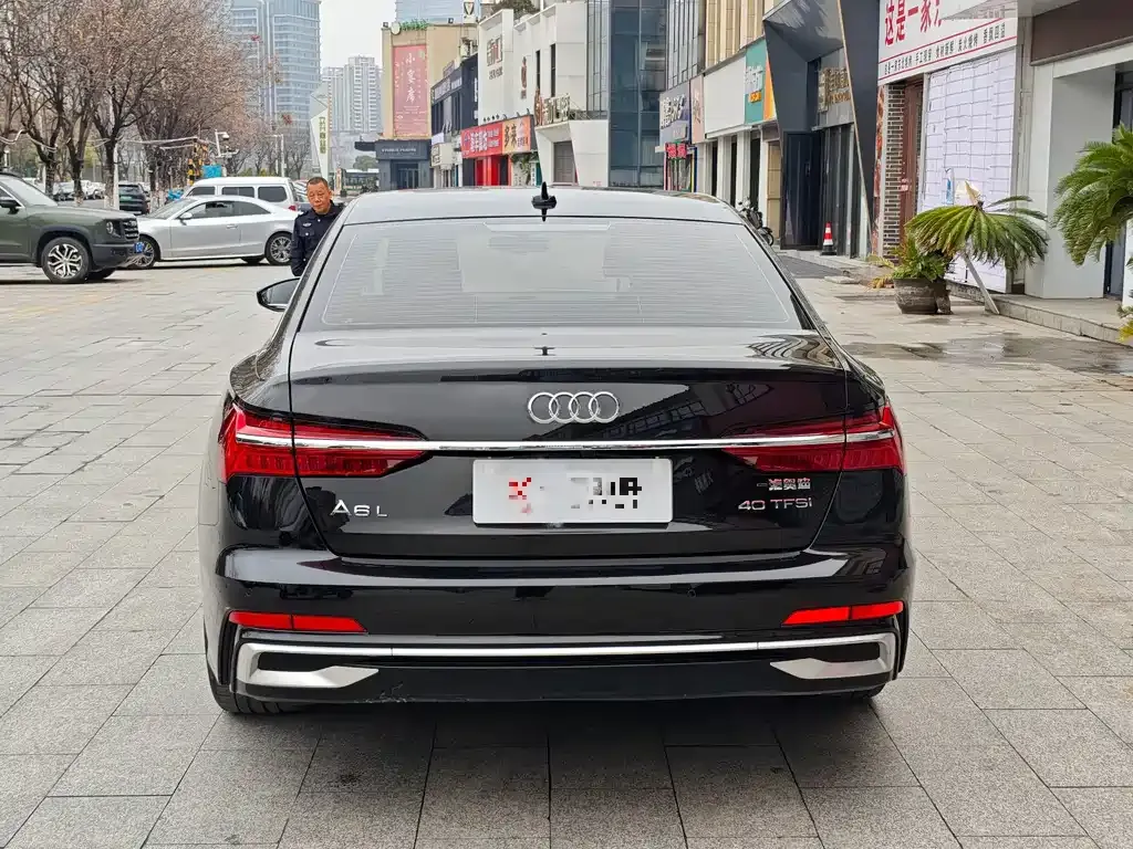 Audi A6L — фото 6