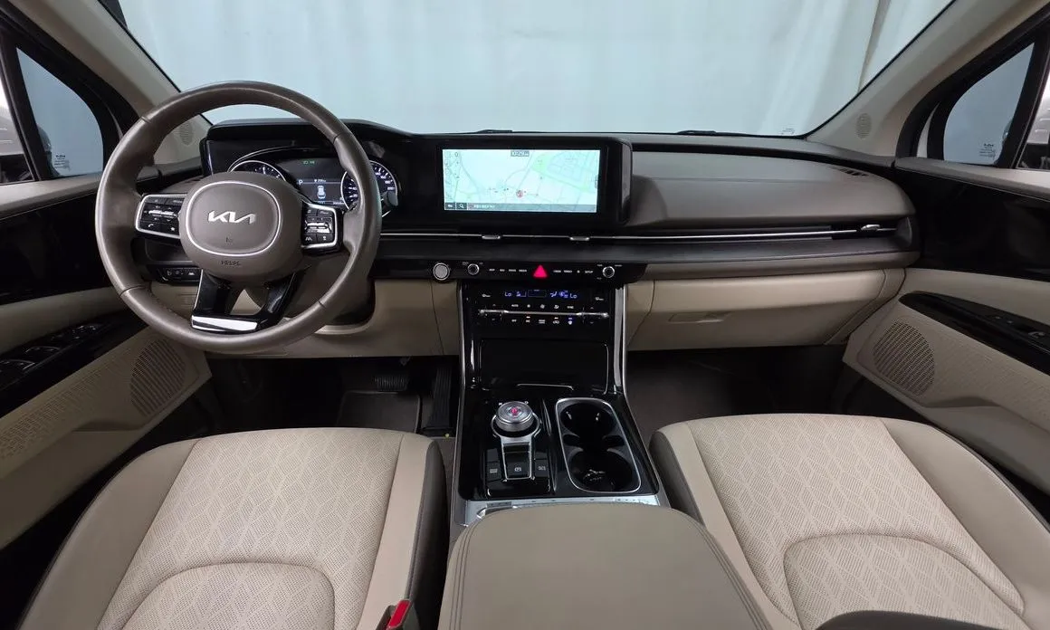 Kia Carnival — фото 6