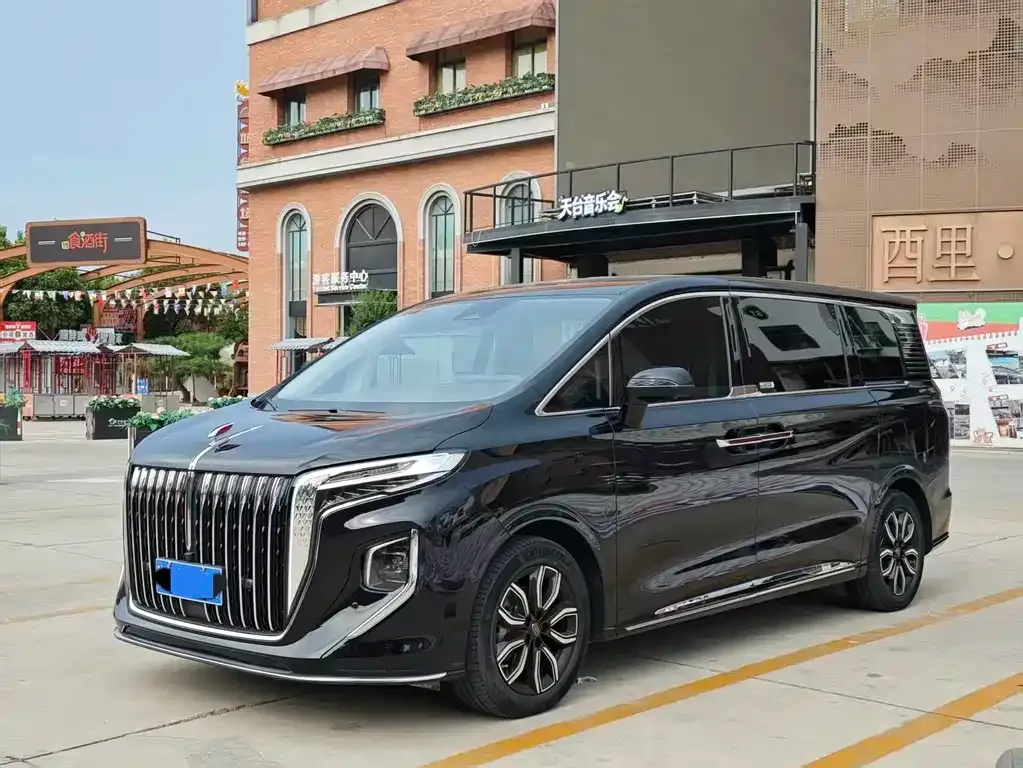Hongqi HQ9 — фото 1