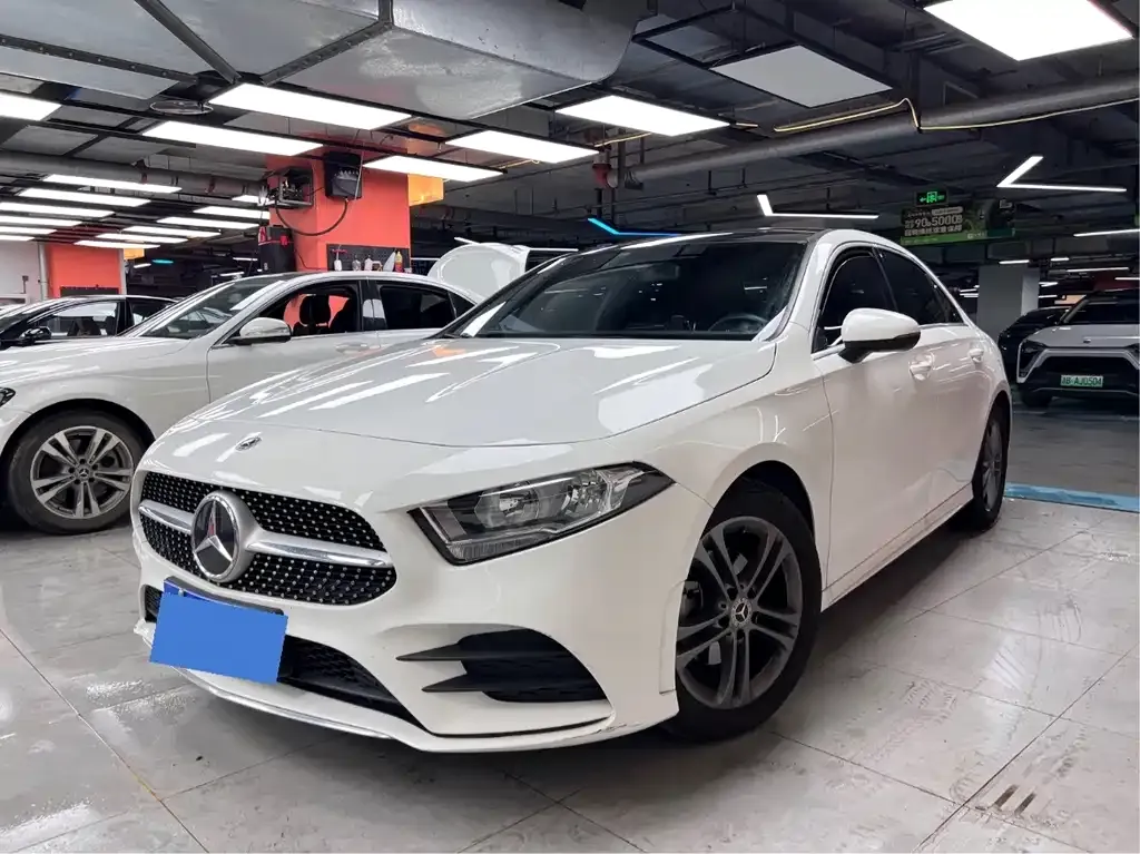 Mercedes-Benz A-Class — фото 1