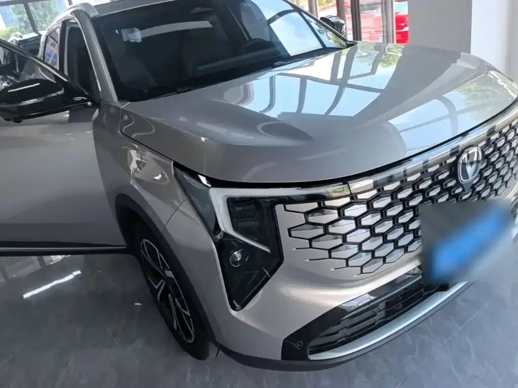 Changan CS55PLUS — фото 10