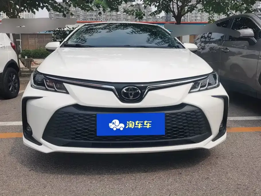 Toyota Corolla — фото 10