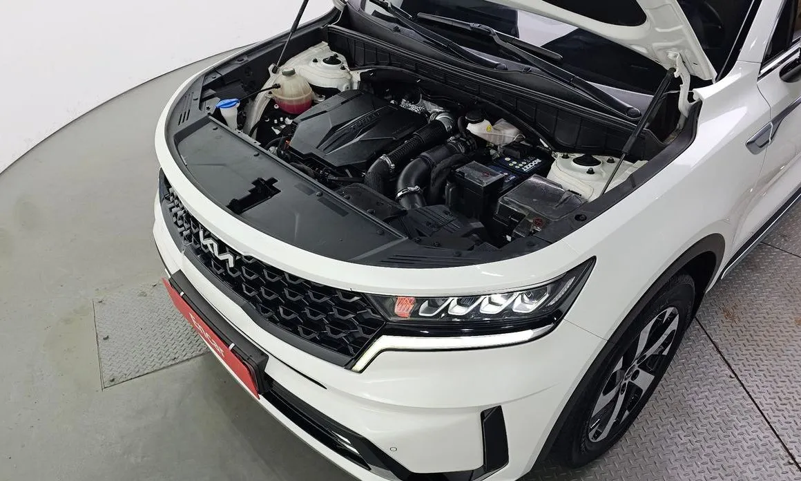 Kia Sorento — фото 8