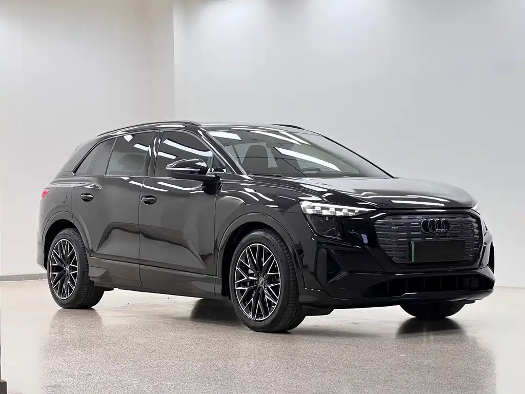 Audi Q5 e-tron — фото 6