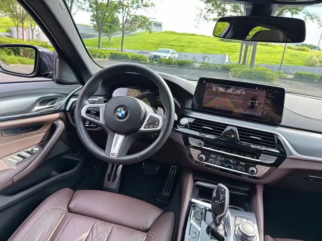 BMW 5 Series (Import) — фото 6