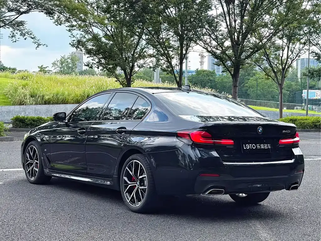 BMW 5 Series (Import) — фото 10