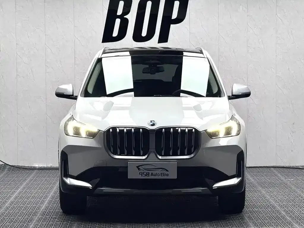 BMW X1 — фото 6