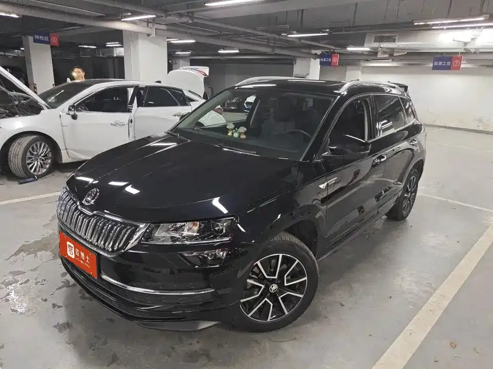 Skoda Karoq — фото 1