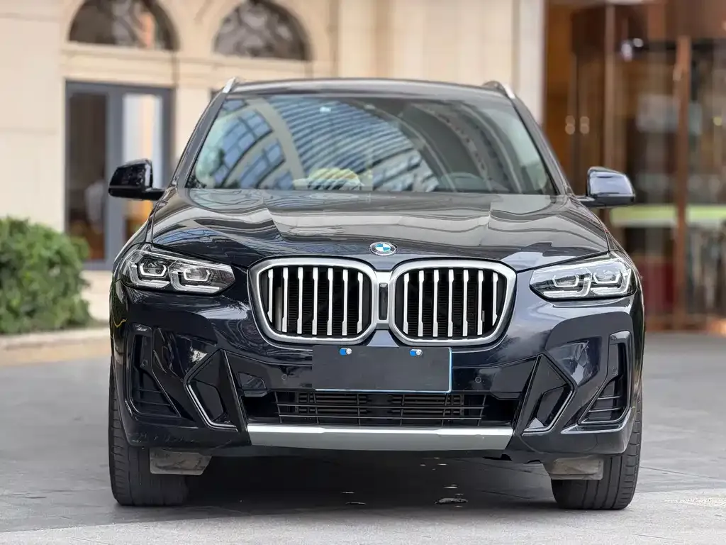 BMW X3 — фото 9