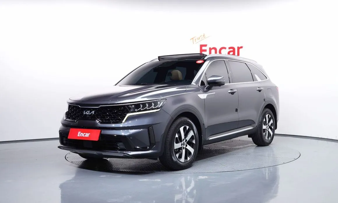 Kia Sorento — фото 1
