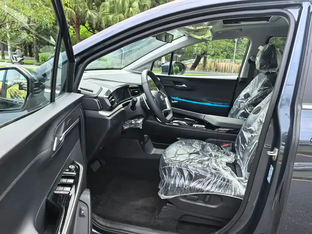 Hyundai Custo — фото 8