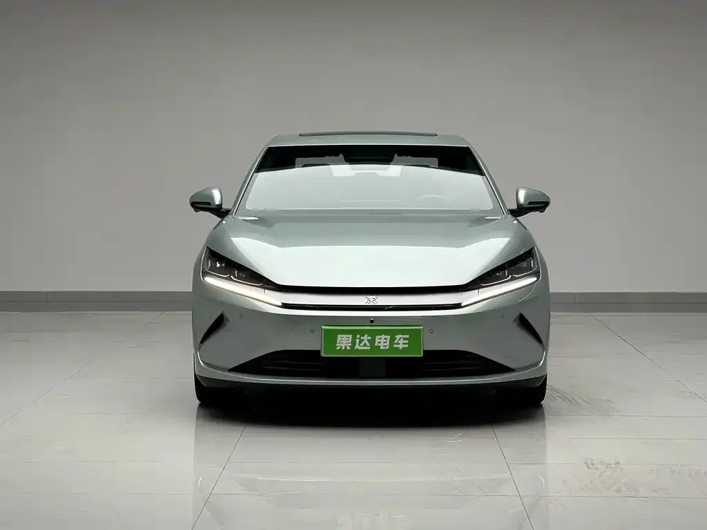 BYD Qin L — фото 10