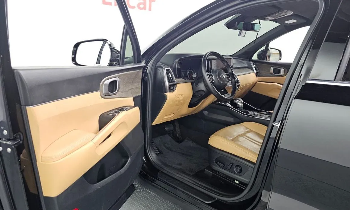 Kia Sorento — фото 10