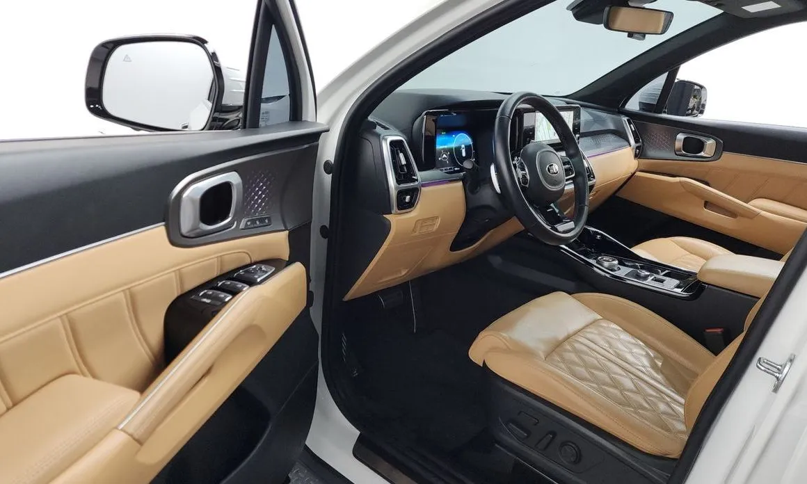 Kia Sorento — фото 10