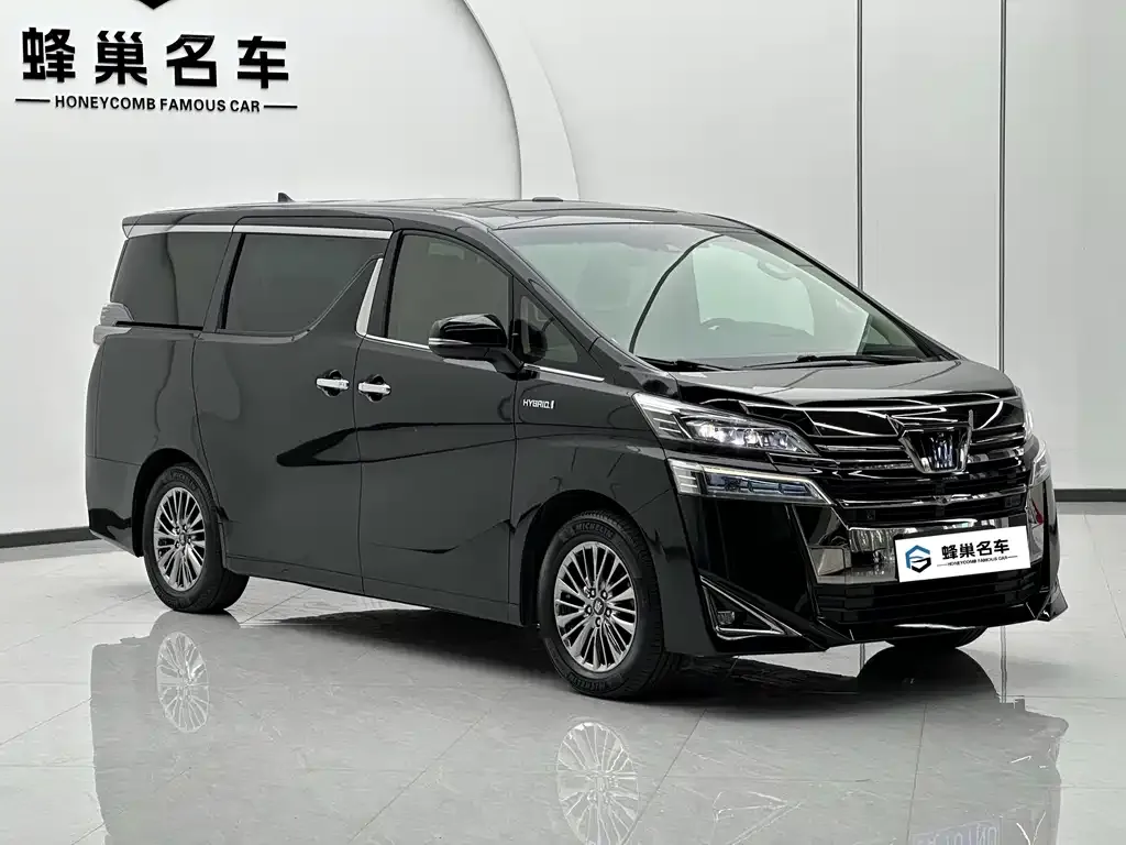 Toyota Vellfire — фото 7