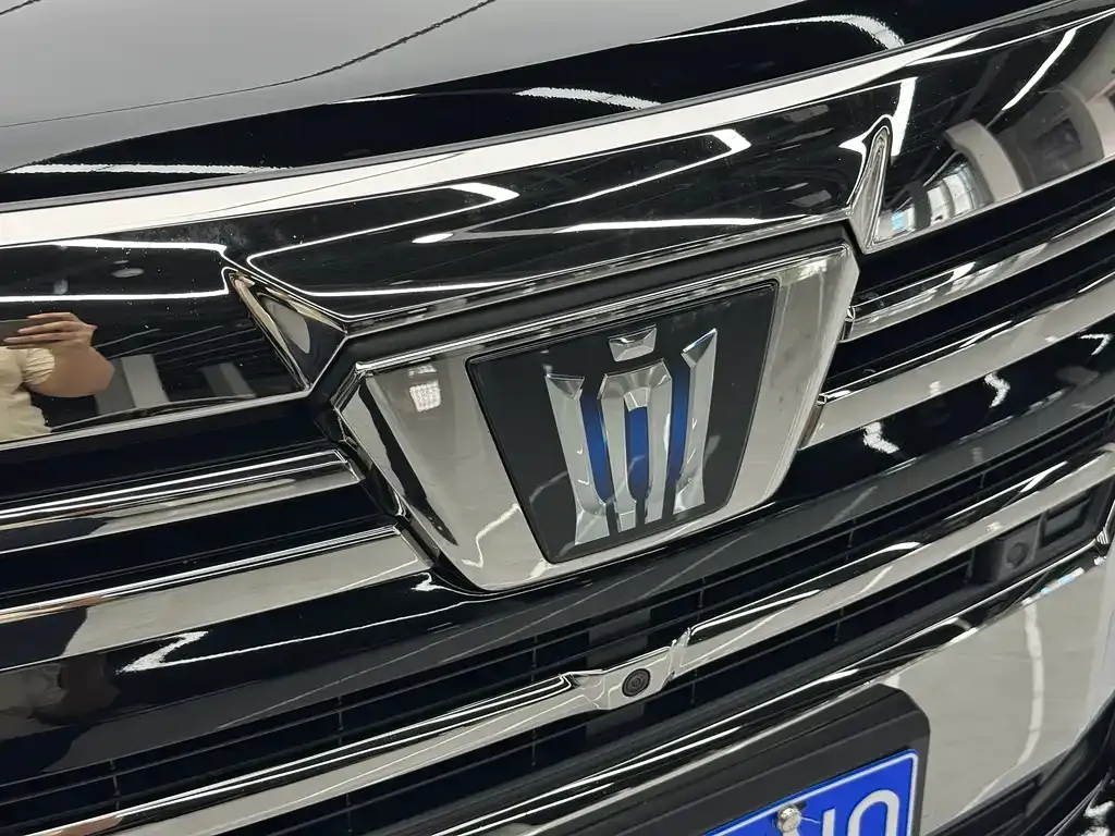 Toyota Vellfire — фото 4