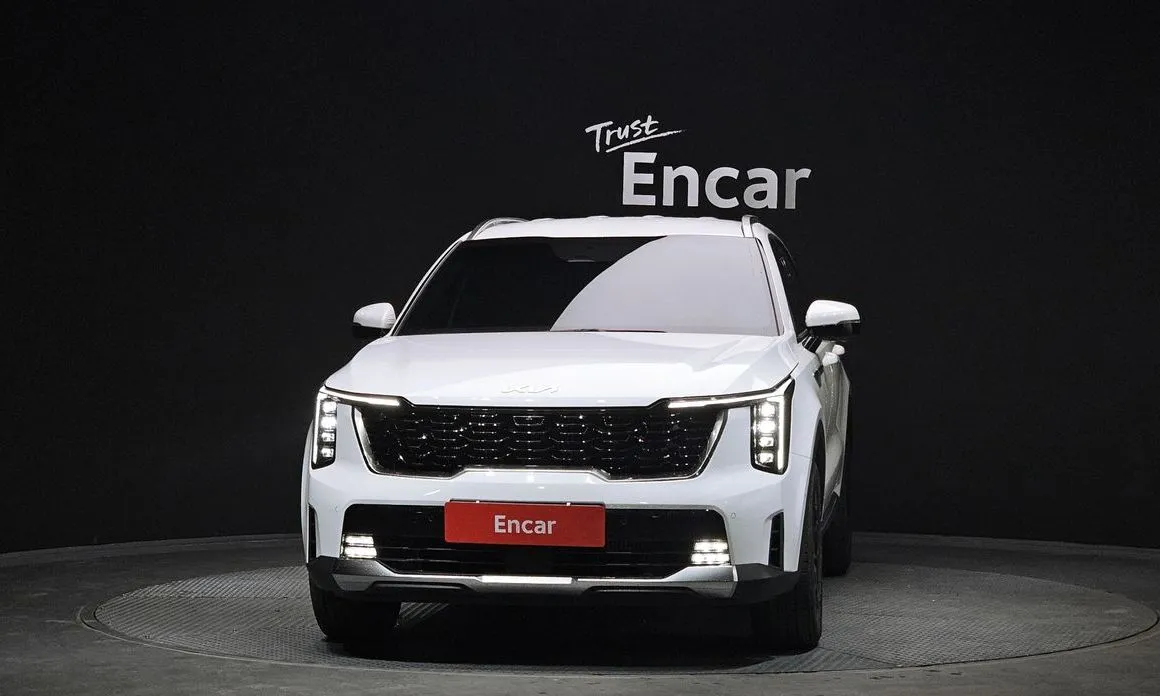 Kia Sorento — фото 5