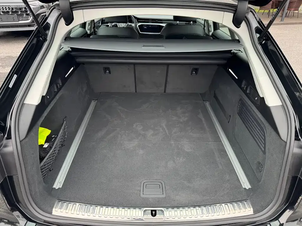 Audi A6 (Import) — фото 7
