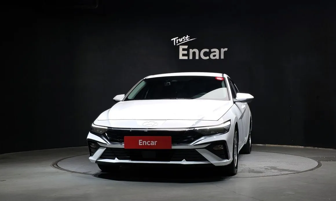 Hyundai AVANTE — фото 2