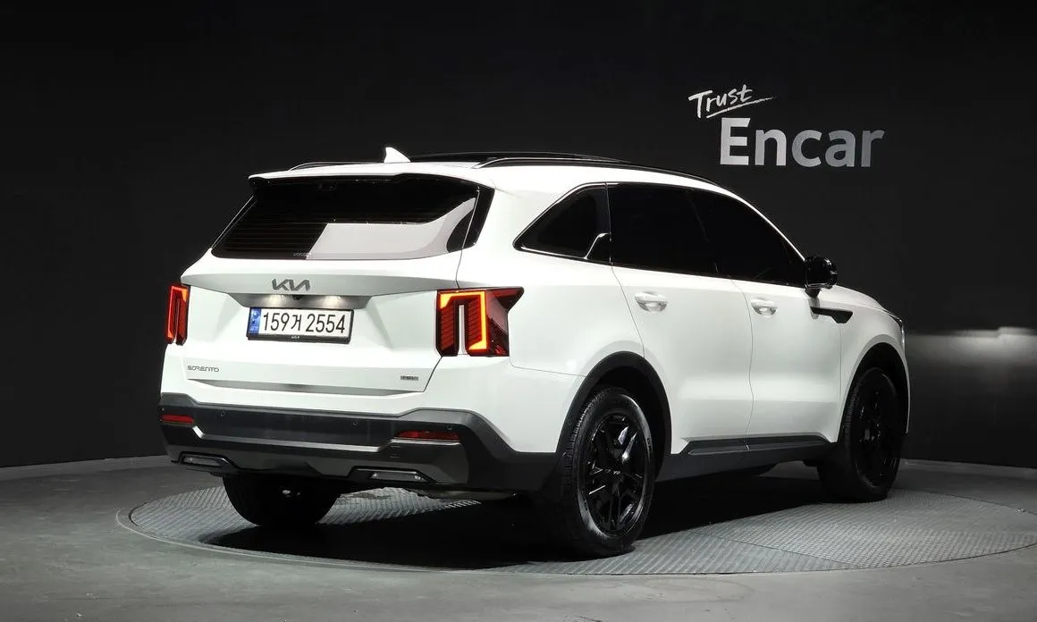 Kia Sorento — фото 5
