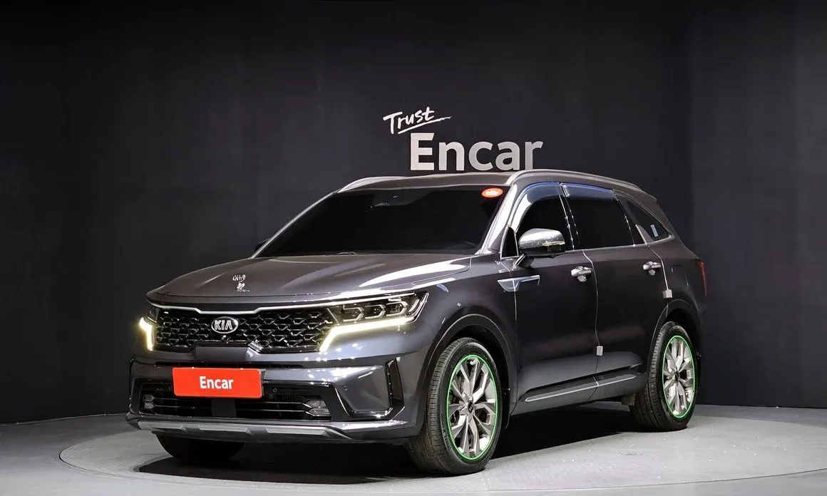 Kia Sorento — фото 1