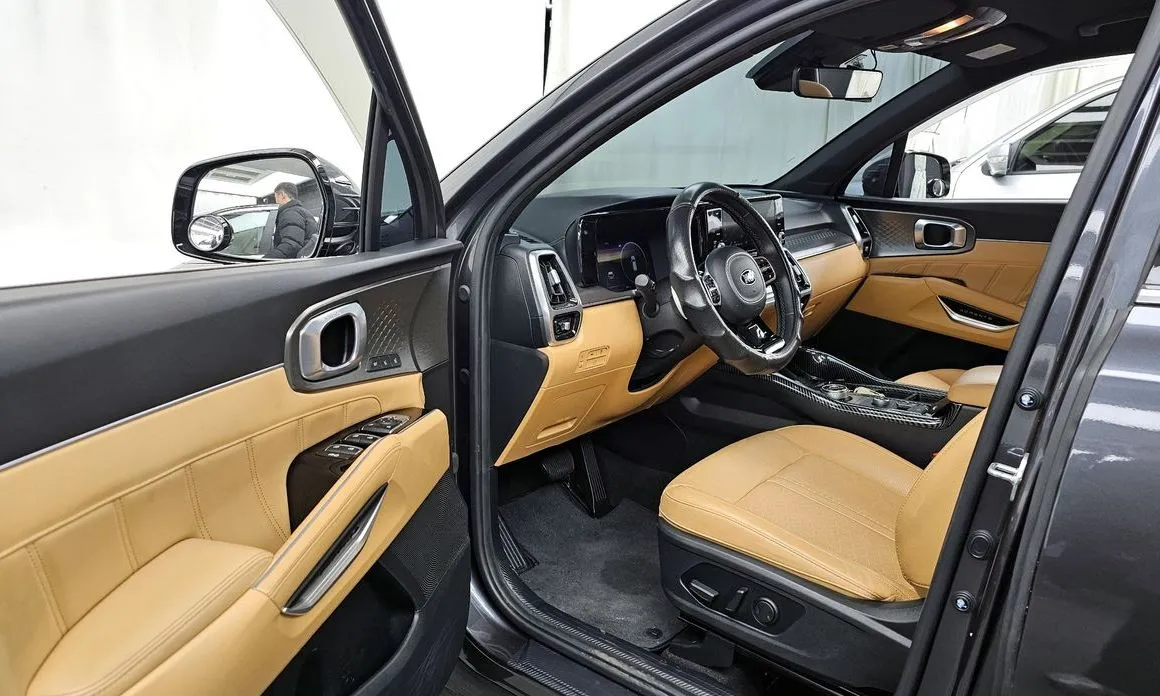 Kia Sorento — фото 6