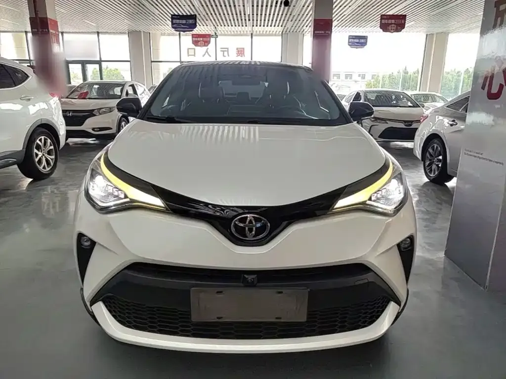 Toyota C-HR — фото 5