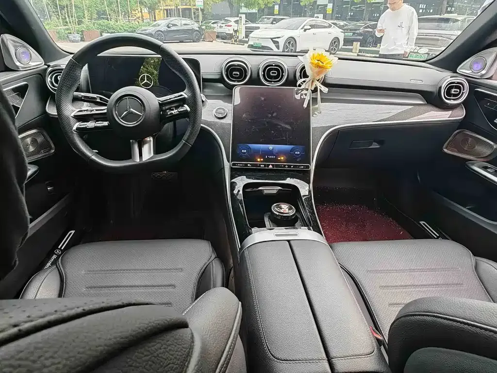 Mercedes-Benz C-Class — фото 10