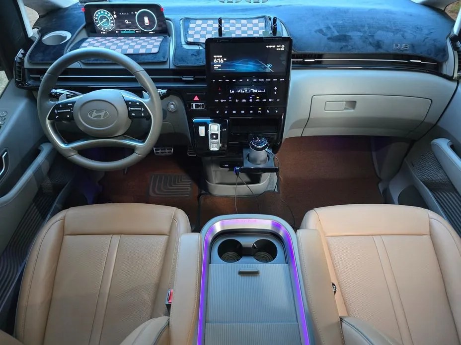 Hyundai Staria — фото 6