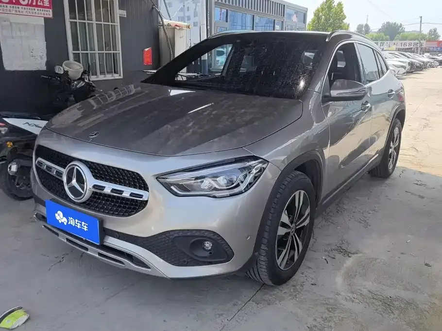 Mercedes-Benz GLA — фото 1