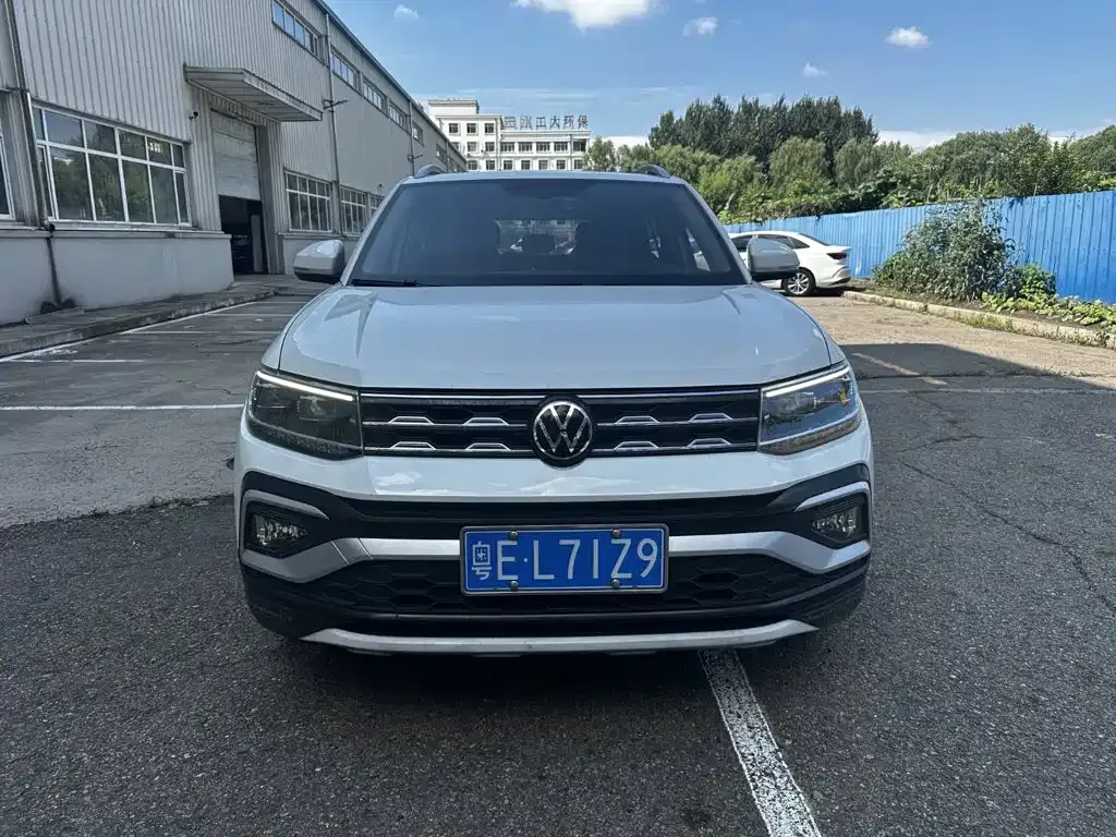 Volkswagen T-Cross — фото 6