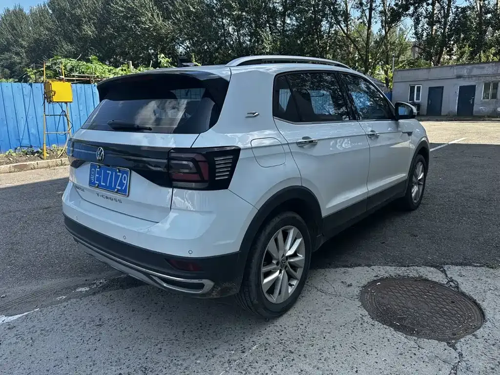 Volkswagen T-Cross — фото 7