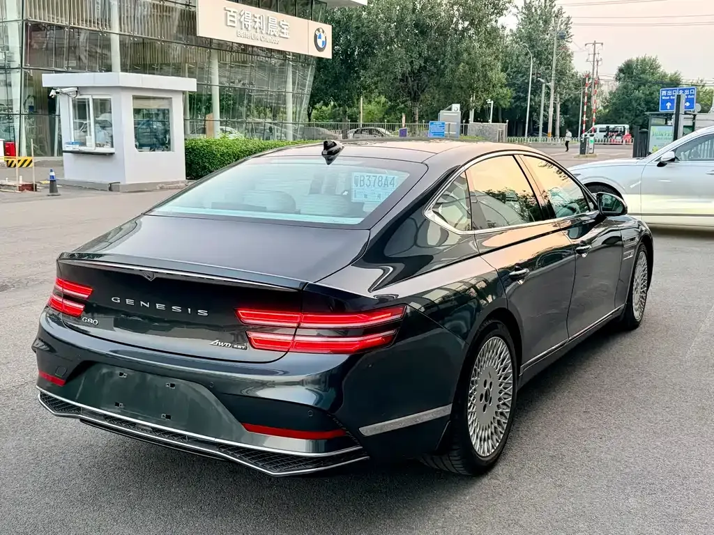 Genesis G80 — фото 10
