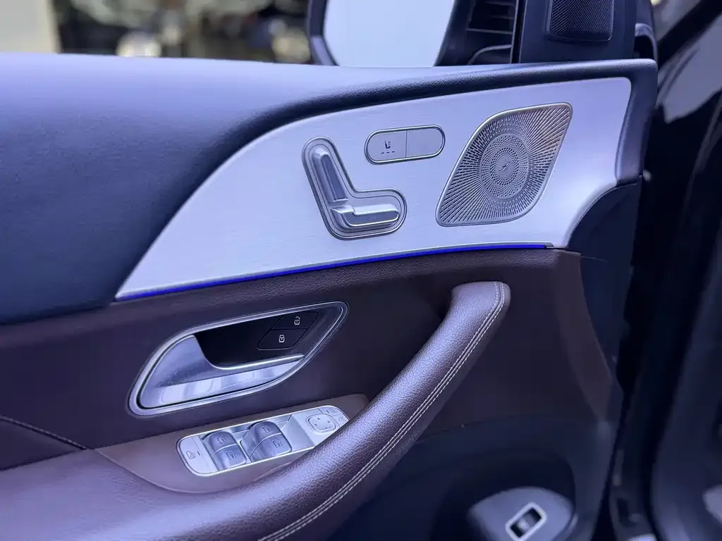 Mercedes-Benz GLE (Import) — фото 10